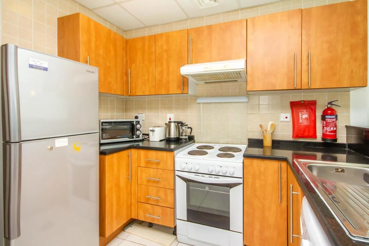 Bespoke Holiday Homes - Studio Apartment With Marina View Dubai