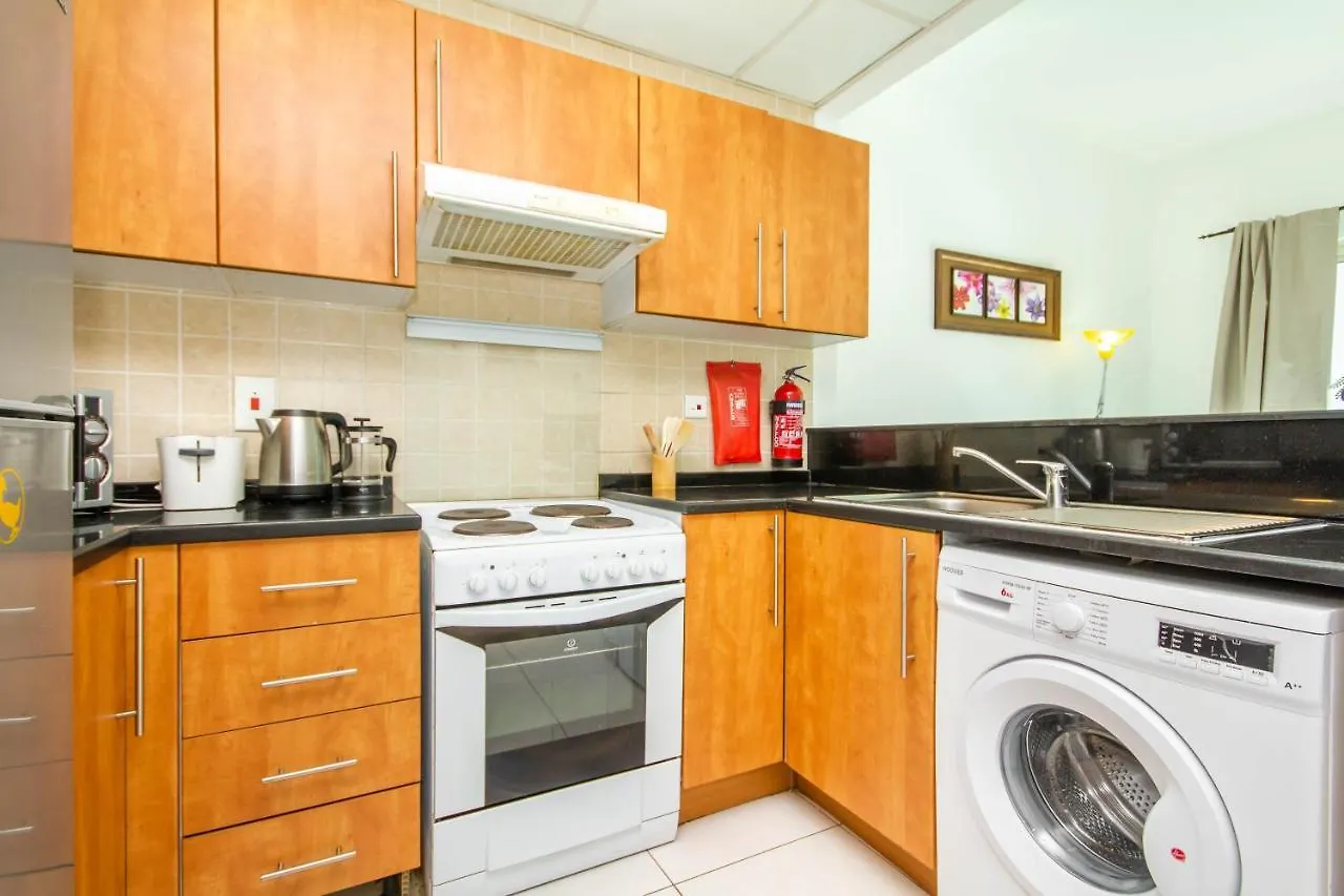 Bespoke Holiday Homes - Studio Apartment With Marina View Dubaj Zjednoczone Emiraty Arabskie